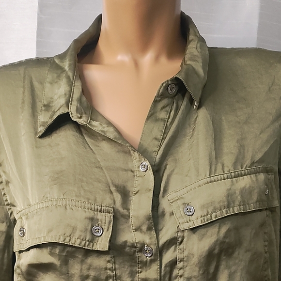 DKNY Sage Green Casual Shirt‎ - Picture 2 of 11